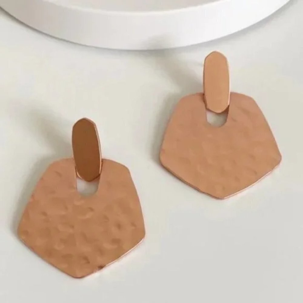 Colani Statement Earrings (bronze color)